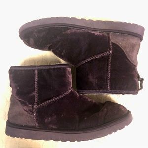 Purple velvet mini Uggs - size 9